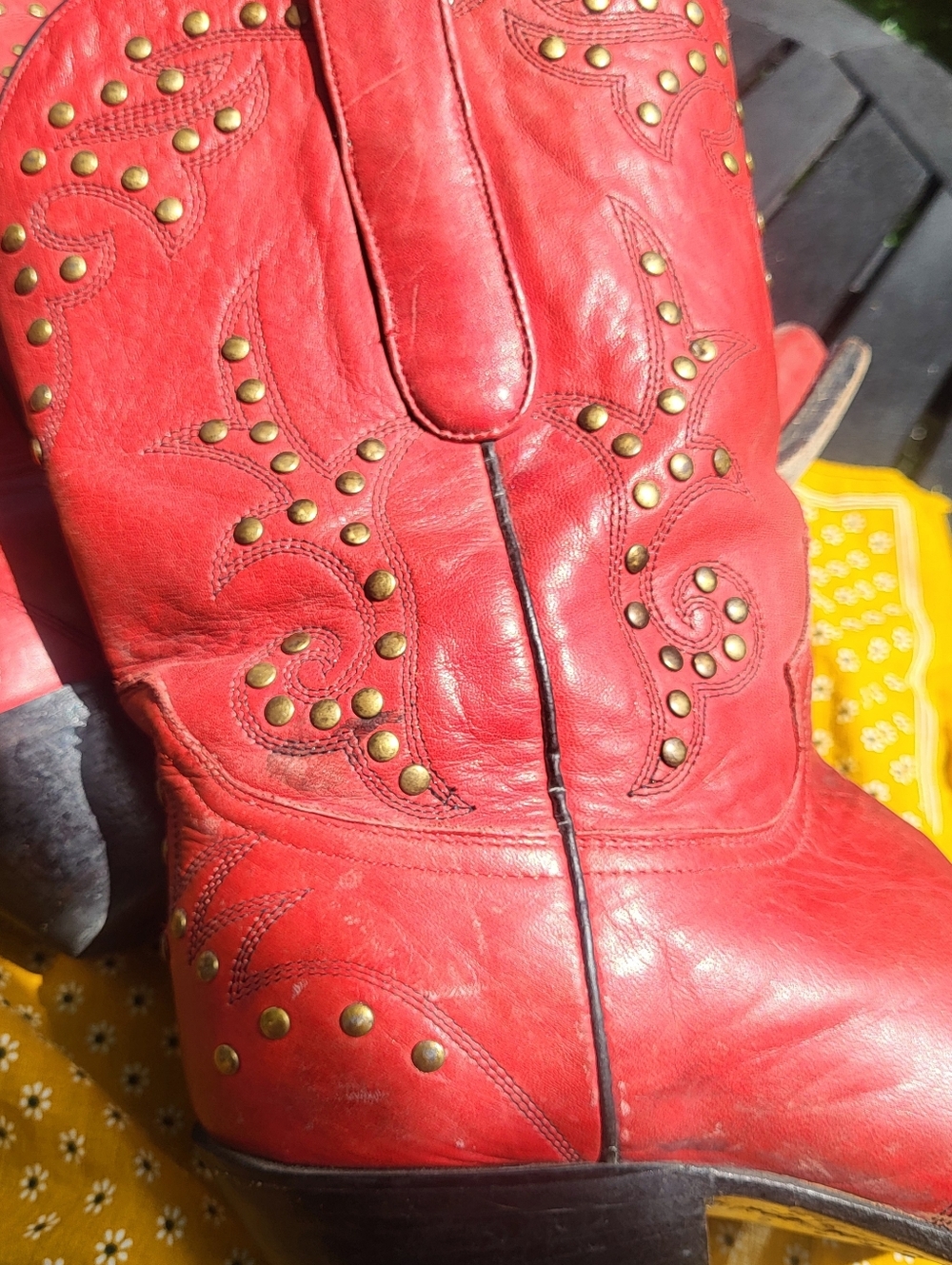 Corral Red Snip Toe Cowgirl Boots, Size 9 - Picture 4 of 16